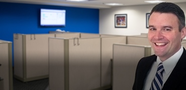 Beacon Funding Opens West Loop Call Center, Hires Inside Sales Center Director