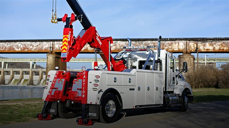 Beacon Funding Corporation Joins the Professional Towing and Recovery Association of Illinois and the California Tow Truck Association