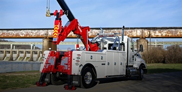 Beacon Funding Corporation Joins the Professional Towing and Recovery Association of Illinois and the California Tow Truck Association