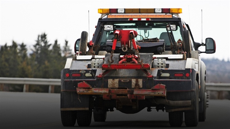 4 Tips for Getting the Used Tow Truck Your Business Needs