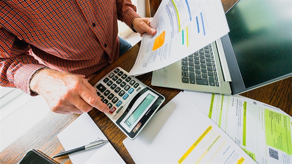 5 Budgeting Tips for Your Small Business In 2025