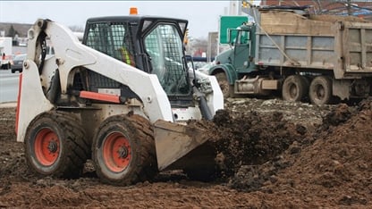 How Much Does It Cost to Lease a Skid Steer?