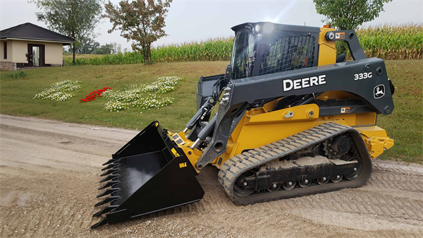 How to Use (and Finance) a Skid Steer for Landscaping