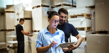 Difference Between Inventory Financing and Equipment Financing