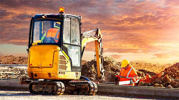 Advantages of Mini-Equipment for Light Construction Crews